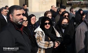 مراسم تشییع مرحوم محمدهادی چمران برادر مهدی چمران 37