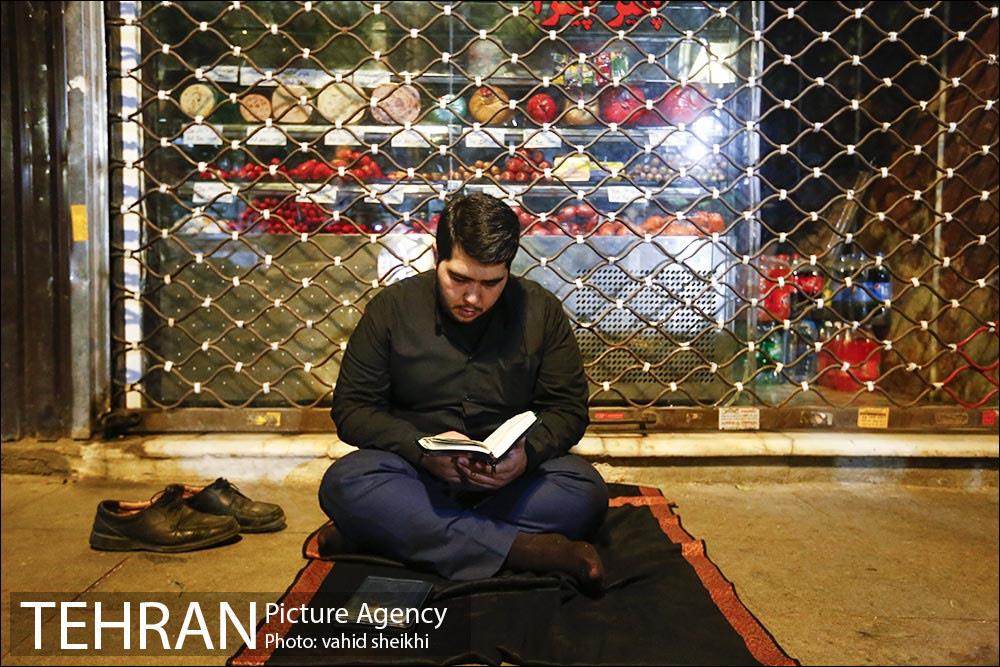 احیای شب بیست و سوم ماه مبارک رمضان در میدان امام حسین (ع) 21