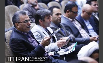 مراسم دیدار مردمی نمایندگان مجلس و اعضای شورای شهر تهران  22