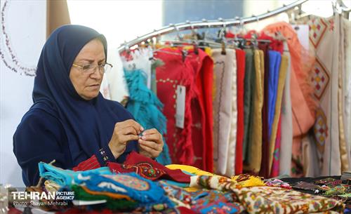 هفدهمین نمایشگاه زنان و تولید ملی 22