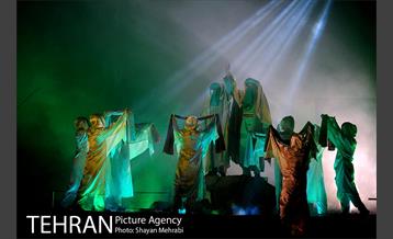 نمایش فصل وصل در باغ موزه دفاع مقدس 11