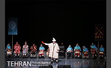 نمایش فاخر رستم و سهراب 11