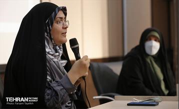 نشست هم اندیشی بانوان منطقه 5 شهرداری تهران 9