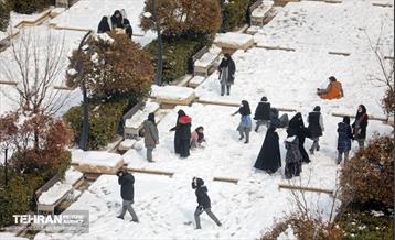 تهران برفی از نمای برج میلاد 56