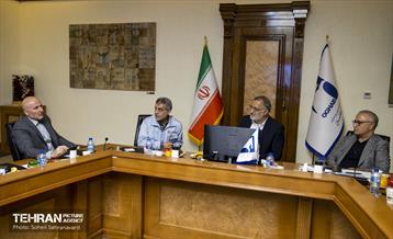 بازدید شهردار تهران از کارخانه خودروسازی «عقاب افشان» 41