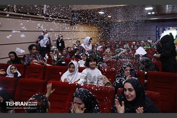 ویژه برنامه لبخند فرشته‌ها 17