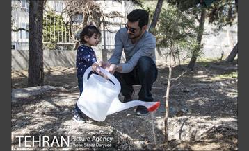 مراسم درختکاری مرکز مدیریت محیط زیست و توسعه پایدار 29