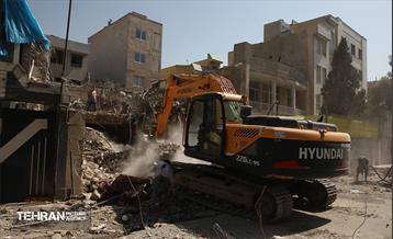 بازسازی واحدهای آسیب‌دیده در منطقه 8 8