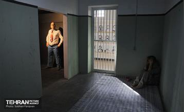 نمایشگاه عبرت در باغ موزه قصر 6