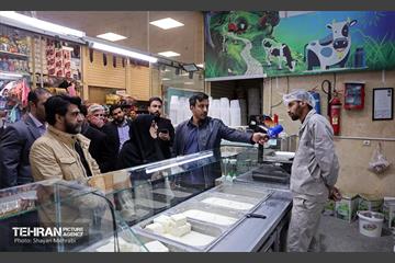 بازدید سخنگوی دولت از بازار میوه و تره‌بار و شهروند جلال آل احمد 64