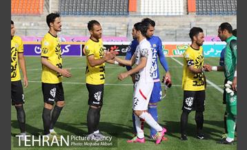 دیدار راه آهن و پدیده در لیگ برتر فوتبال 1