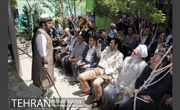 رونمایی از کتاب در گذری بر دروازه غار 24