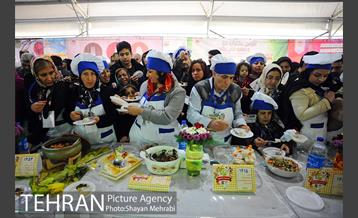 سومین جشنواره غذا و سفره های رنگین بازنشستگان شهرداری تهران 45
