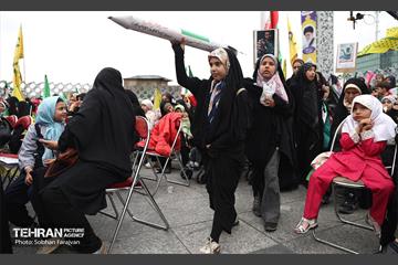 اجتماع «دختران آرمانی» 16