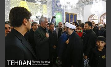 حضور شهردار در بین عزاداران امام حسین(ع)در حرم حضرت عبدالعظیم حسنی 5