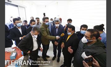 آئین افتتاحیه کلینیک بیماری های حاد تنفسی در میدان صادقیه  13