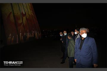 ویدئو مپینگ محرم در برج آزادی 34