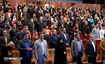 آیین تجلیل از همکاران شرکت خودرو سرویس شهر 50