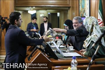 جلسه انتخاب سرپرست شهرداری 19