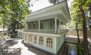 زیربنای عمارت موزه زمان در حدود 700 متر مربع است که مهندس مشاور ساختمان آن در زمان بازسازی مهندس ابتکار و معماران این بنا استاد کاشی و استاد حاج رمضان عباسیان بوده اند.