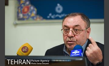 نشست خبری مدیر عامل سازمان مدیریت میادین و تره بار 9