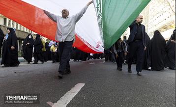 راهپیمایی یوم‌الله 13 آبان  10