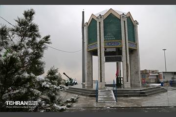روز برفی در منطقه 22 3