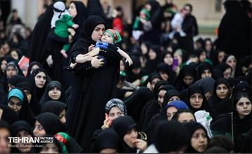 مراسم شیرخوارگان حسینی در مصلای تهران 34