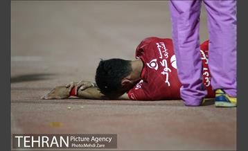 دیدار استقلال خوزستان و پرسپولیس در لیگ برتر فوتبال 19