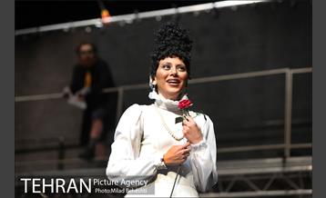 نمایش هملت‎ 17