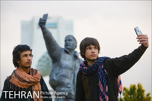 میدان آزادی به استقبال بهار رفت 13