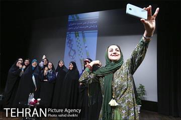 نشست تخصصی روز دختر با عنوان زمانی برای تو  23