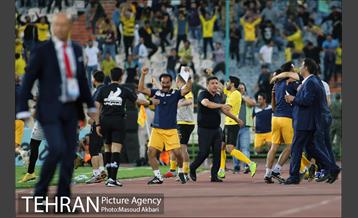 دیدار تیم های سپاهان و پرسپولیس 24