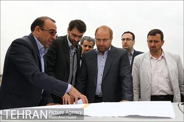 بازدید شهردار تهران از پروژه در حال ساخت شهر آفتاب 1