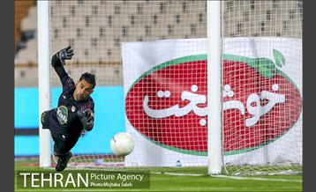 دیدار تیم های فوتبال استقلال و فولاد خوزستان 15