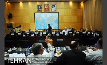 حضور شهردار تهران در کمیسیون داخلی کشور و شورا های مجلس شورای اسلامی 12