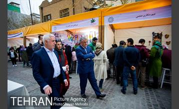 جشنواره نوروزگاه در خیابان برادران مظفر 17