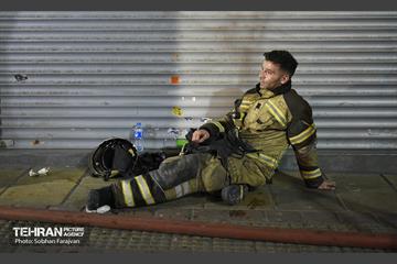 آتش سوزی در خیابان بهار تهران 35