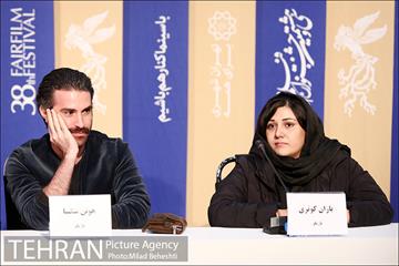 نشست خبری فیلم عامه پسند 10