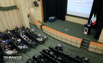 تقدیر از عوامل اجرایی کلان پروژه‌های منطقه ۹ 21