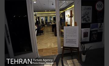 بازدید شهردار تهران از نمایشگاه نقاشی و چیدمان کافه گرافی 17