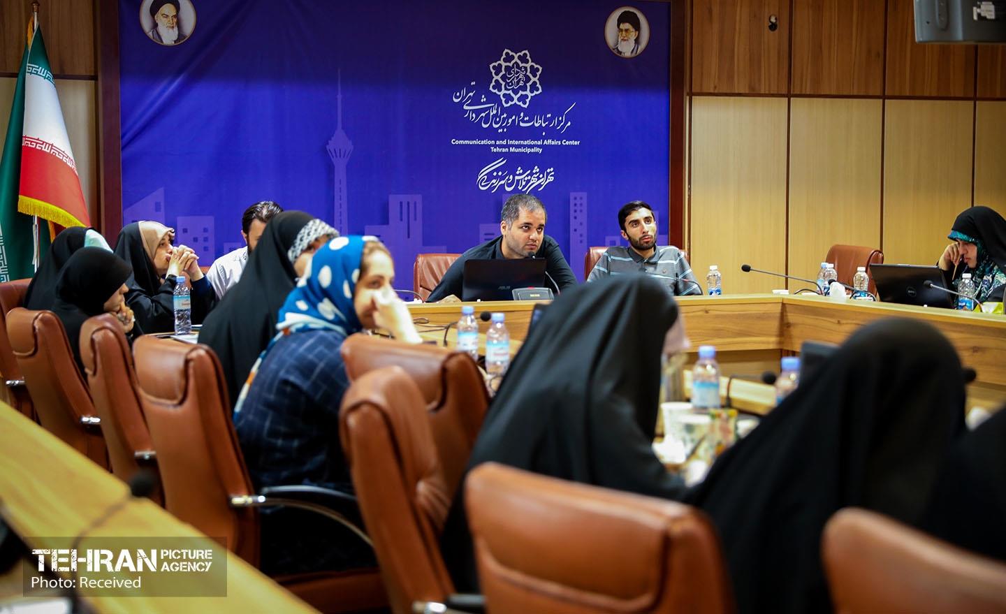 کارگاه ویرایش عکس  17