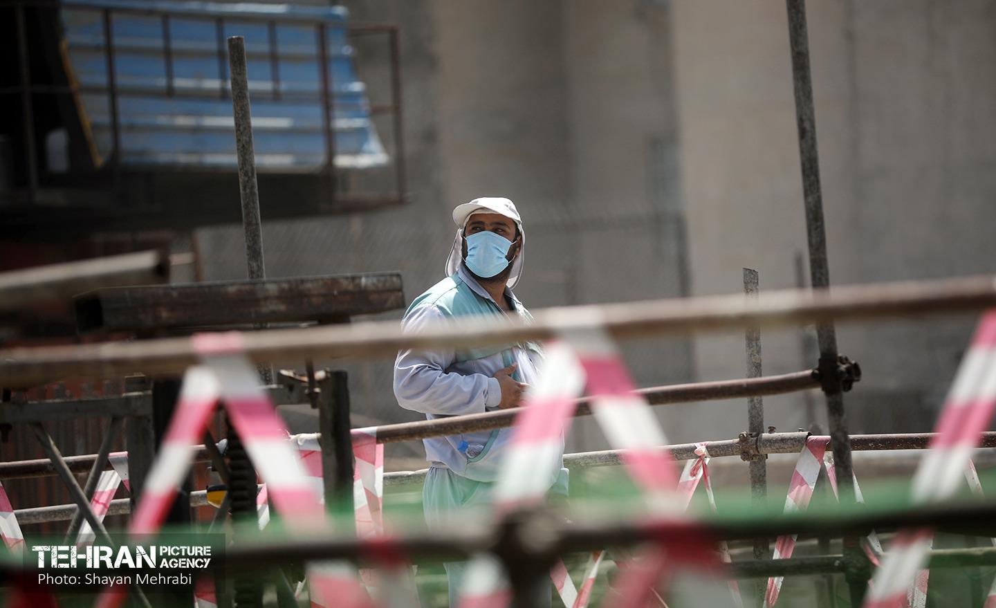 بازدید اعضای کمسیون حمل و نقل شورای اسلامی شهر از ایستگاه تقاطعی مترو توحید 48