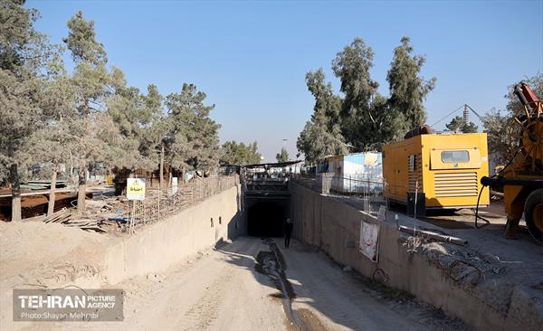 اینجا کارگاهه؛ مترو ورزشگاه تختی 51