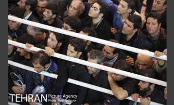 تشییع و خاکسپاری پیکر آیت الله هاشمی رفسنجانی در حرم امام (ره)‎ 19