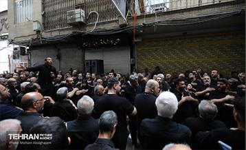 عزاداری ظهر تاسوعای حسینی در بازار بزرگ تهران 18