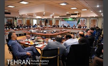 جلسه نظارت ستادی برعملکرد مناطق 22 گانه با حضور شهردار تهران 12