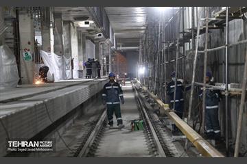 بازدید از دو ایستگاه مهم مترو 4