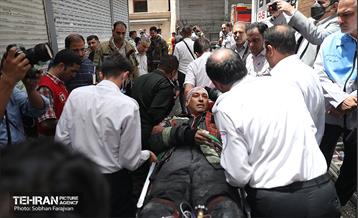 آتش‌سوزی انبار چسب در بازار تهران 3