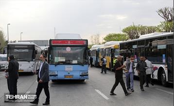خدمات‌رسانی شهرداری تهران در نماز عید فطر مصلی تهران 33